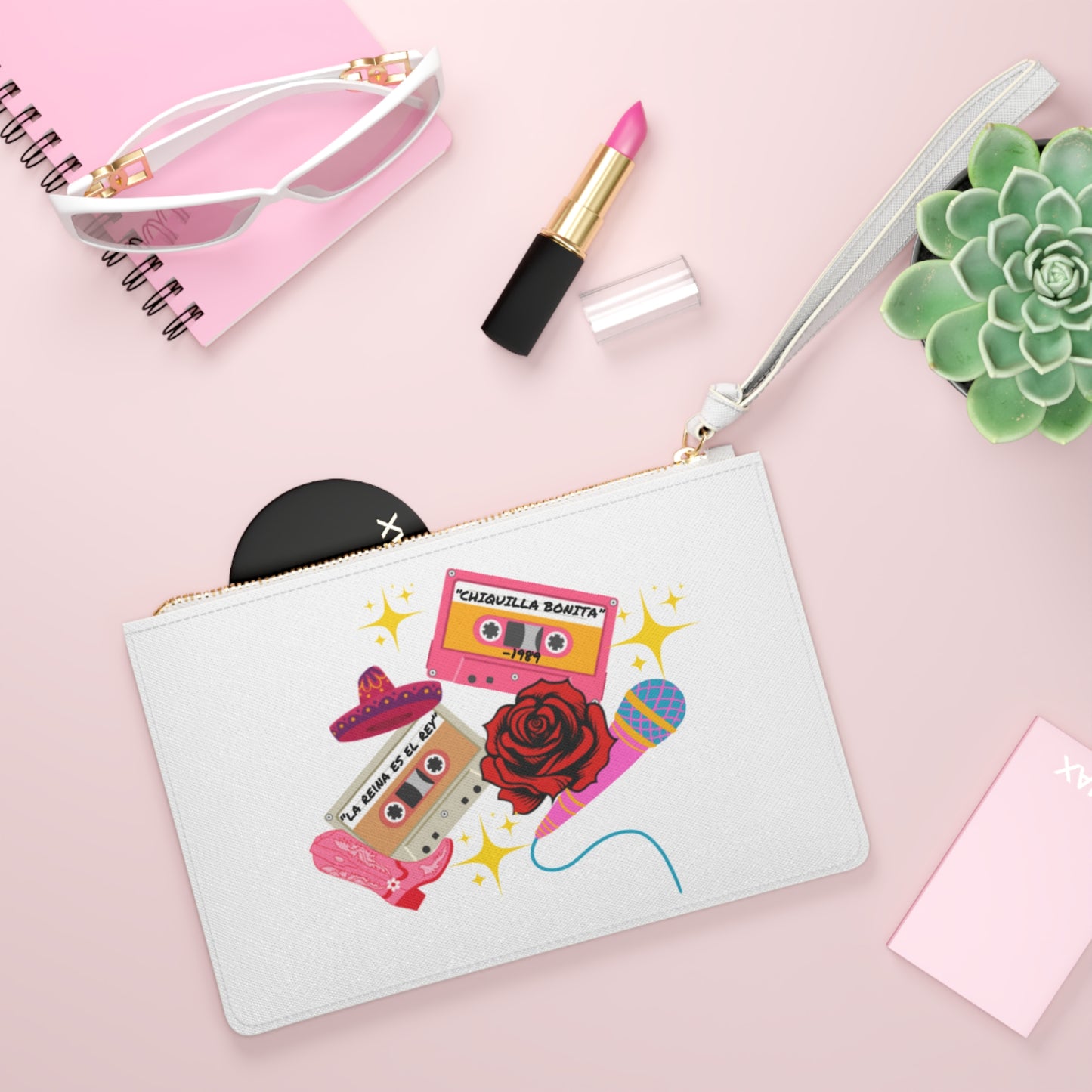 Bolso de mano con temática de música retro: accesorio ideal para festivales